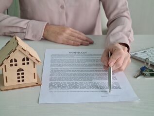 Legal aspects that ensure your peace of mind when signing a purchase contract · Legal Aspects