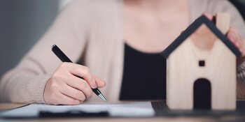 Legal aspects that support your confidence when buying a home · Legal Aspects