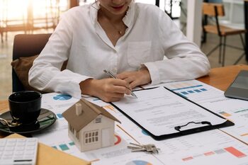 Aspectos prácticos para simplificar tu compra de vivienda en Costa Rica · Proceso de Compra