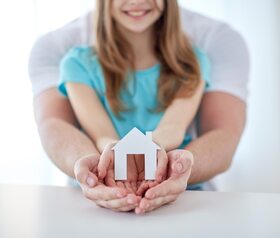 Cómo asegurar tu hogar y evitar errores en la compra inmobiliaria · Finanzas y Planeación