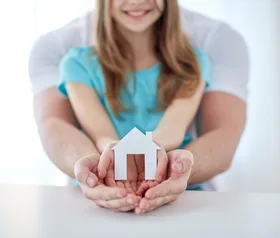 Cómo asegurar tu hogar y evitar errores en la compra inmobiliaria · Finanzas y Planeación