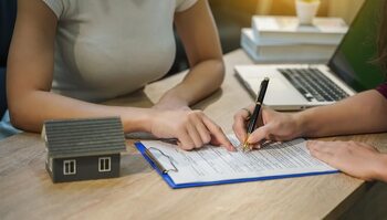 Cómo evitar conflictos durante el proceso de compra de vivienda · Proceso de Compra