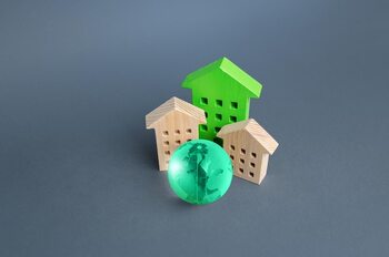 How to plan your finances for sustainable housing