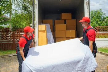 Tips for ensuring a move that meets your expectations · Preparation and Moving