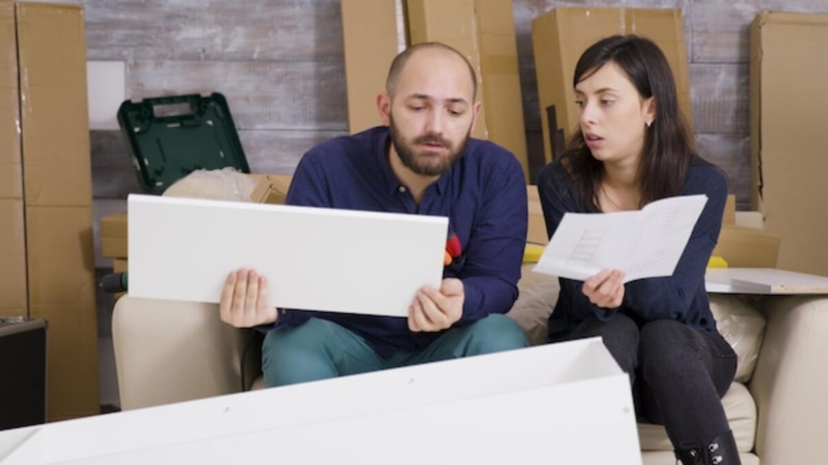 Tips for ensuring a smooth transition when buying a home