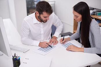 Conviértete en un Comprador Inteligente con Asesoría Financiera Efectiva · Finanzas y Planeación
