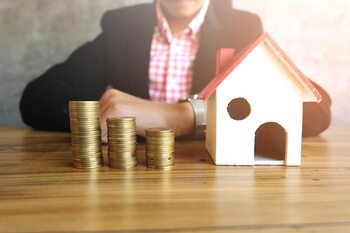Key decisions to secure your investment in the ideal home · Buying Process