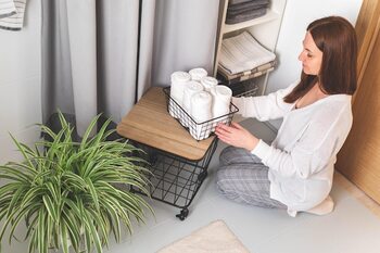 Discover how to organize your home to live with peace and security. · Home