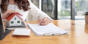 Documentación para garantizar tu compra inmobiliaria segura · Proceso de Compra