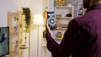 Choose technology that simplifies your life in the new home. · Home