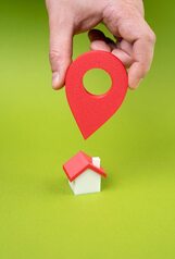 Find your ideal home: keys for a safe purchase in the city. · Lifestyle