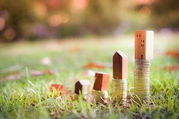 Strategies to identify neighborhoods with high growth potential · Location and Value