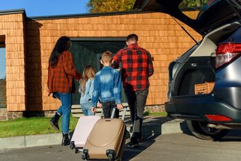 Guide to Identifying the Perfect Location for Your New Urban Home · Lifestyle