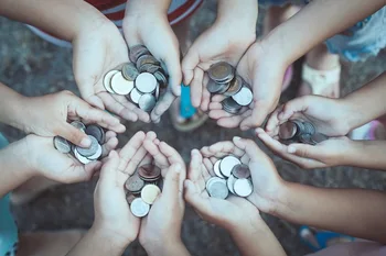 Impulsa tu economía con iniciativas de apoyo financiero comunitario · Finanzas y Planeación